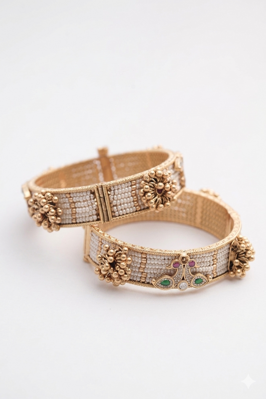 Heritage Square Bangles