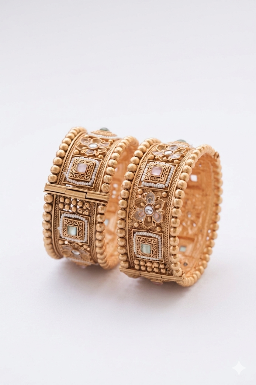 Heritage Square Bangles