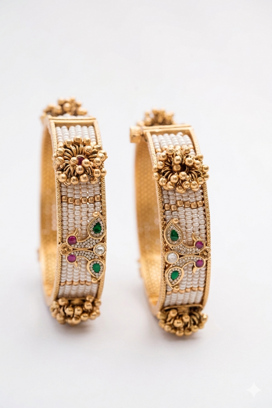 Heritage Square Bangles